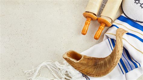 Discover the Fascinating History of Yom Kippur – The Jewish Day of Atonement