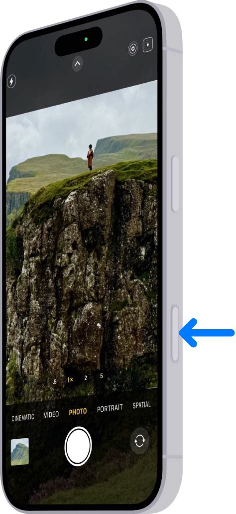 How Does iPhone 16 Camera Control Button Work