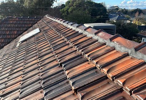 How Long Does A Tile Roof Usually Last