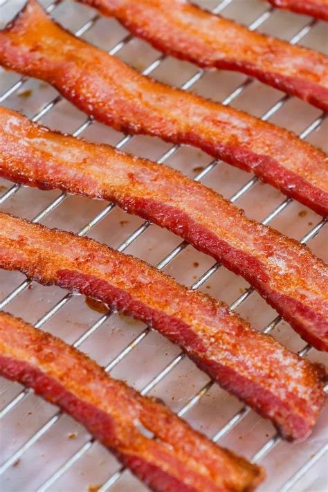 Achieve Perfectly Crispy Bacon in Just Minutes: The Ultimate Guide to Oven-Baked Bacon