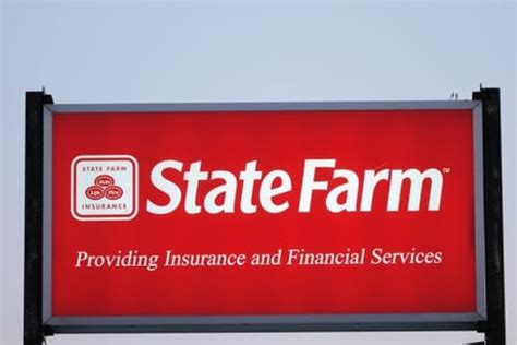 How Much Does Ceo Of State Farm Make