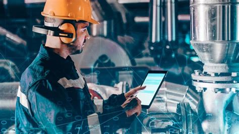 How Technology is Enhancing Efficiency and Productivity in Manufacturing