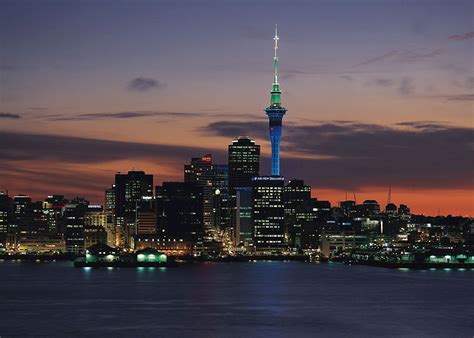 Find out how to easily call Auckland, New Zealand from anywhere in the world!