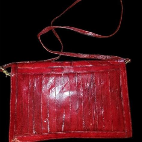 Protect Your Precious Eel Skin Purse: Master the Art of Caring for Your Luxurious Accessory