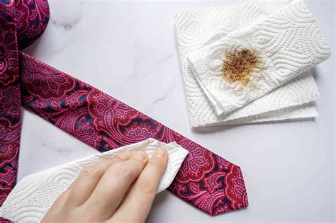 Say Goodbye to Tie Stains: Effective and Easy Ways to Clean Your Ties!