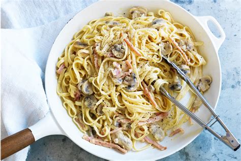 How To Cook Creamy Carbonara