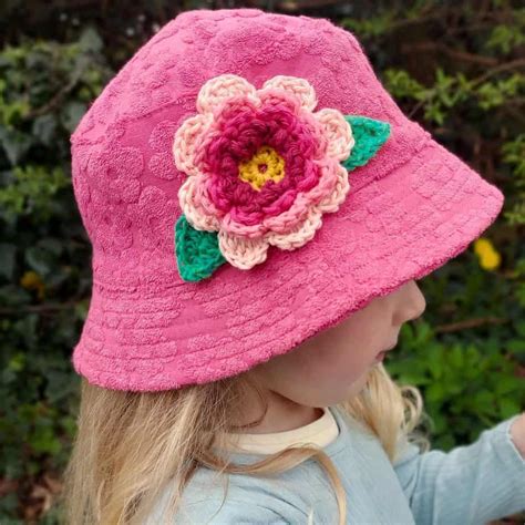 How To Crochet A Flower For A Hat
