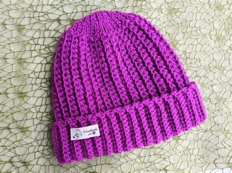 How To Crochet A Ribbed Hat