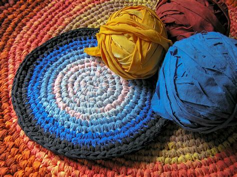 How To Crochet A Rug With Fabric