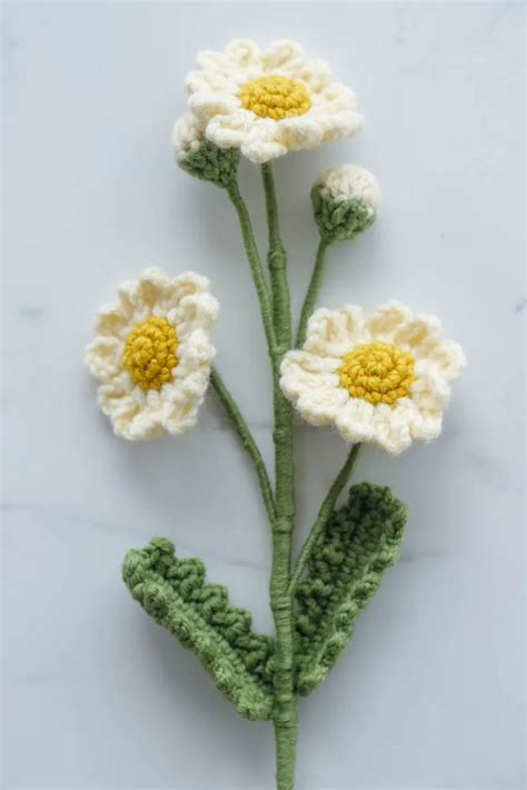 How To Crochet Daisy Flower