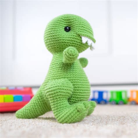 How To Crochet Dinosaur