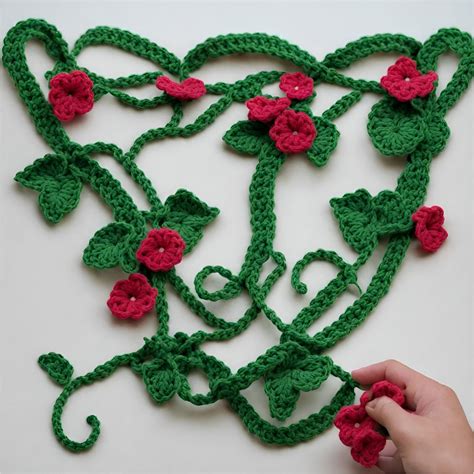 How To Crochet Vines
