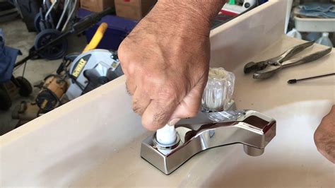 How To Fix A Dripping Faucet