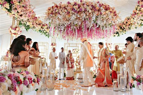 How To Hire Professional Indian Wedding Planner
