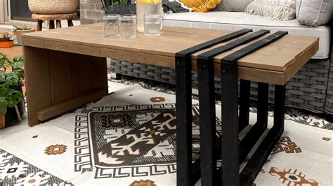How to build an easy, modern, DIY coffee table