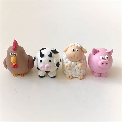 How To Make Farm Animals Out Of Sugarpaste