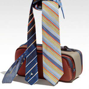 Travel Essentials: Expert Tips on How to Pack a Tie for Wrinkle-Free Travel