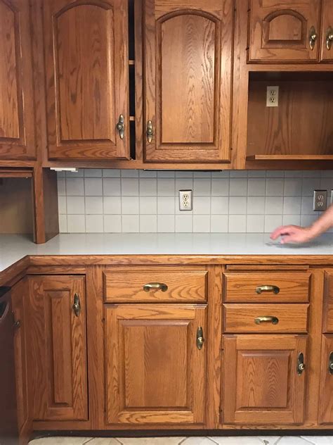 New backsplash in my freshly painted kitchen Kitchen, Kitchen Farmhouse kitchen