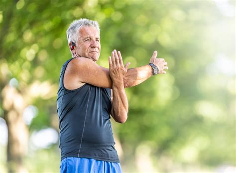 How To Prevent Muscle Loss In Your 60s