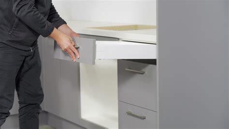 How To Remove Drawers From Kitchen