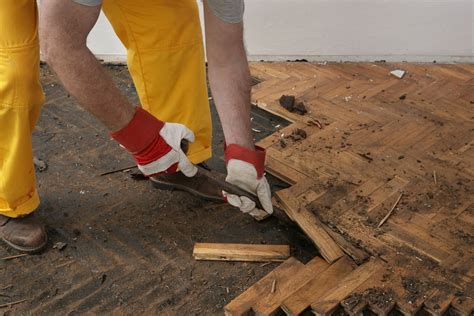 How To Remove Parquet Flooring