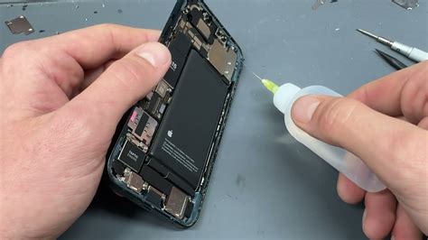 How To Replace iPhone Screen With AppleCare