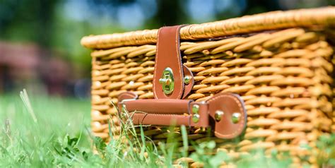 How To Repurpose A Wicker Basket, Hamper Or A Gift Box | Blog | Hampers.com