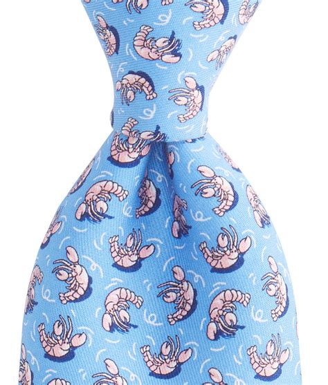 Master the Art of Tying Your Tie: Learn How to Roll a Tie with Ease