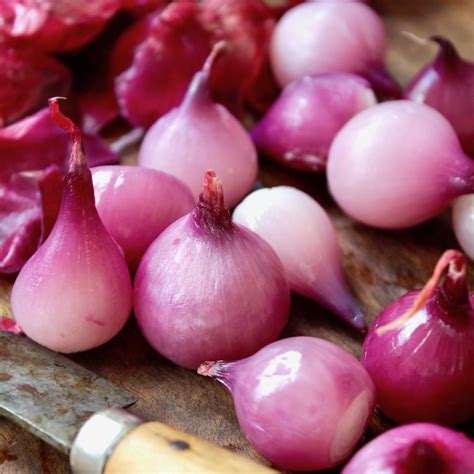 Pearly Perfect: Unveiling the Secrets of How to Skin Pearl Onions Like a Pro