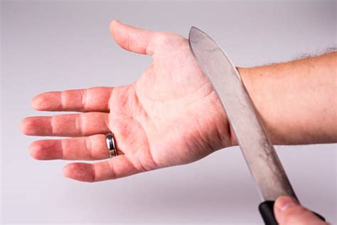 How To Slit Your Wrist