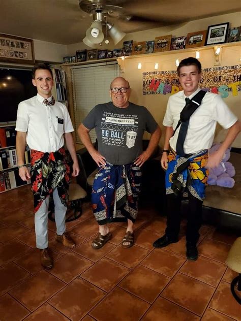 Step-by-Step Guide: How to Tie a Lavalava for Men Like a Pro