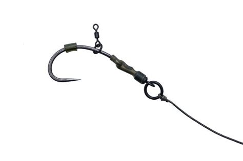 Master The Art of Fishing: Learn How To Tie A Spinner Rig Like A Pro