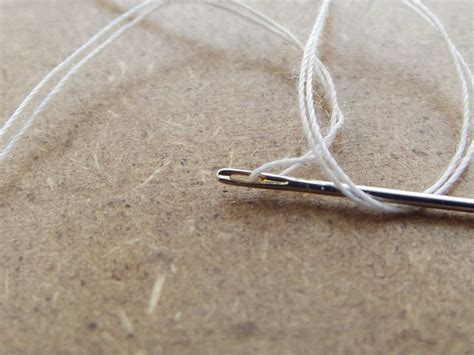 Learn the Simple Method of Tying off Skin Tags with Thread Like a Pro!