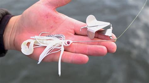 Mastering the Art of Buzzbait Fishing: Ultimate Guide on How to Tie on a Buzzbait
