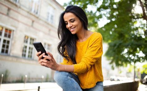 How to Approach a Girl You Haven’t Seen in a Long Time