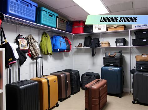 How to Book Luggage Storage
