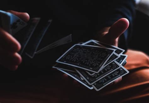 How to Choose the Right Card Game