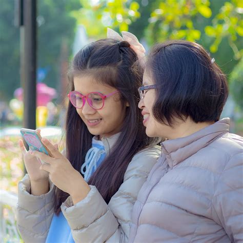 How to Find In-Network Eye Doctors