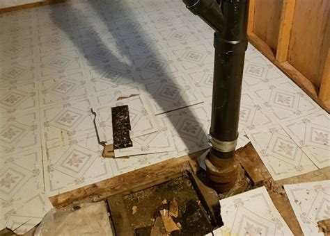 How to Identify Potential Asbestos Kitchen Tile