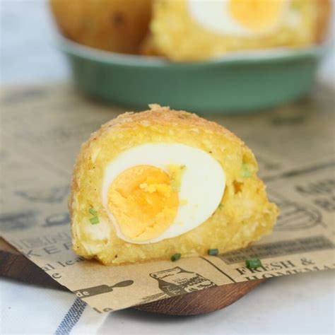 How to Make Delicious Egg Balls