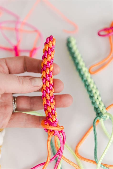 How to Make a Bracelet with Pattern 1467