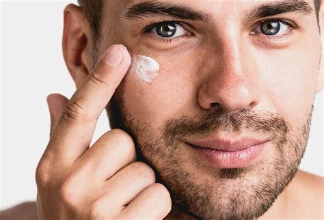 How to Properly Apply Your Eye Cream Men
