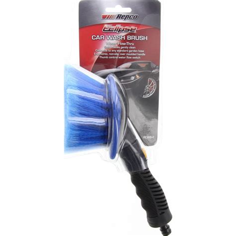 How to Properly Use Your Flow Through Car Wash Brush