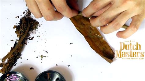 Rolling a Dutch Master