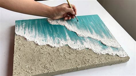 How to apply mixed paint to create a textured effect