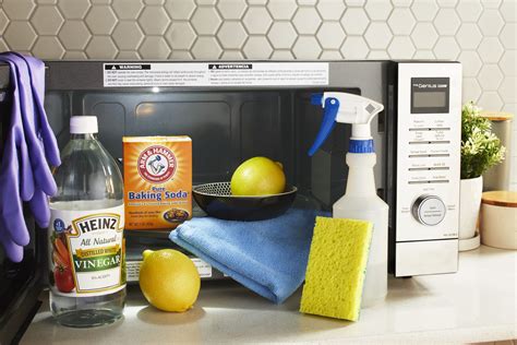 How to clean a microwave