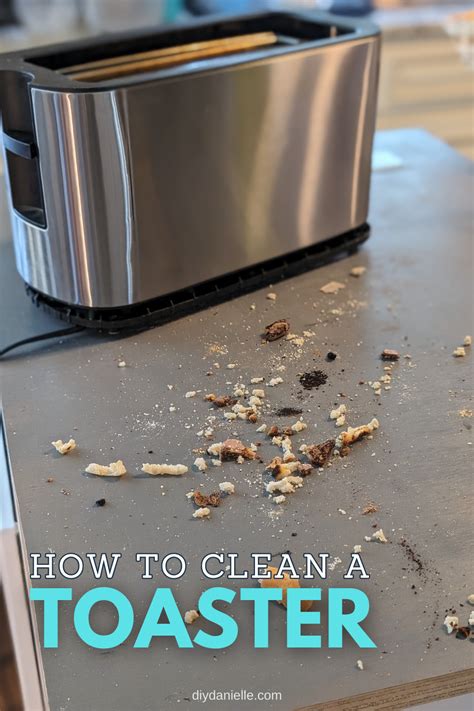 How to clean a toaster