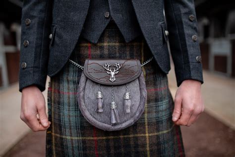 How to find the Best Sporrans for your Scottish Highland Dress
