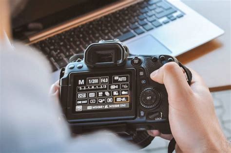 How to fix Nikon camera not charging issue