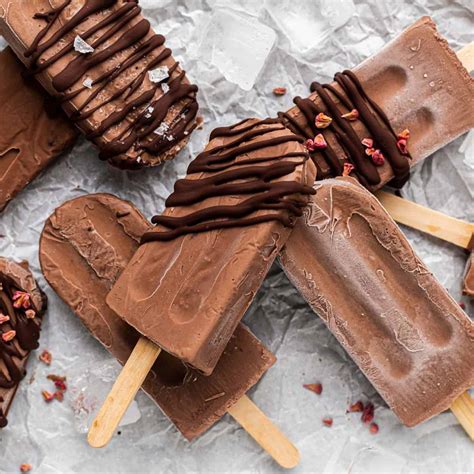 Indulge in Sweet Delights: A Step-by-Step Guide to Creating Chic and Beautifully Decorated Chocolate Popsicles